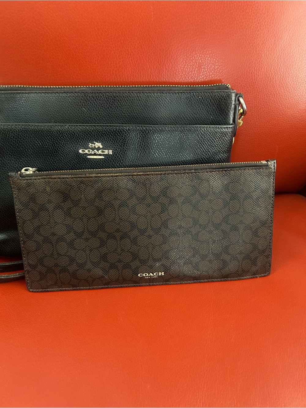 Coach East/West swing pack, black, leather and brown pop out pouch Crossbody - Picture 6 of 13